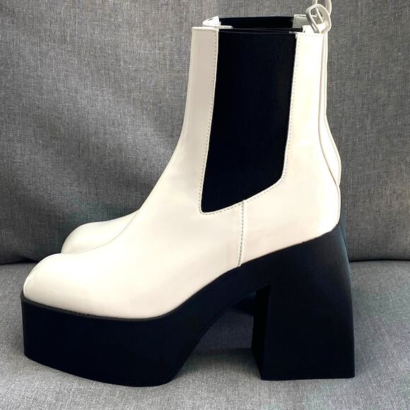STEVE MADDEN Teaser Gloss White Wedge Heel Ankle Boot 8.5 M Chunky Mod Rave Y2K - Picture 4 of 11